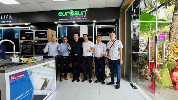 Nhiệm vụ của đội ngũ chăm sóc khách hàng tại Thế Giới Bếp Nhập Khẩu